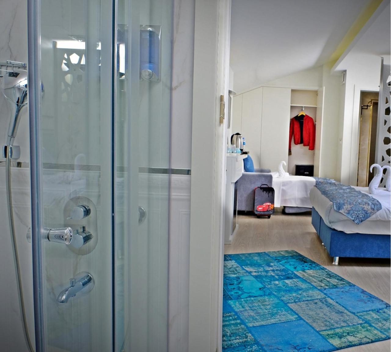 Kralice Hotel Istanboel Buitenkant foto